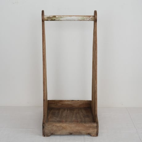 Log Carrier