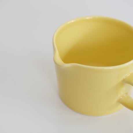 ARABIA YELLOW TEEMA CREAMER