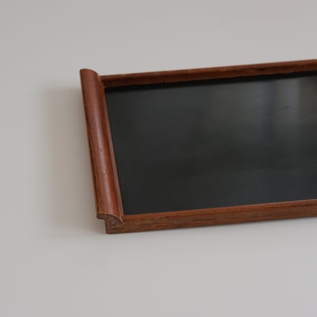 BLACK TRAY