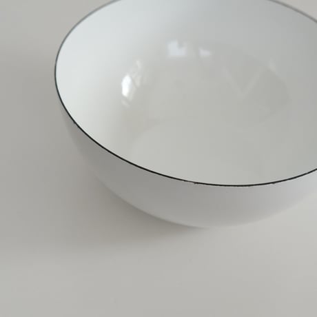 FINEL ENAMEL BOWL (B)