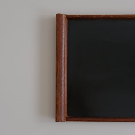 BLACK TRAY