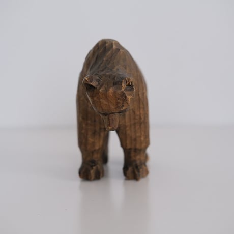 WOOD CARVING BEAR