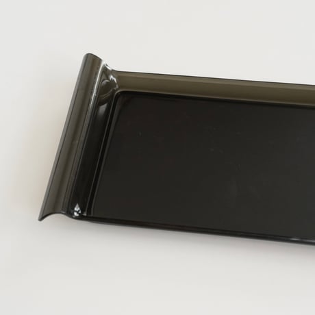 YKI NUMMI ACRYLIC TRAY