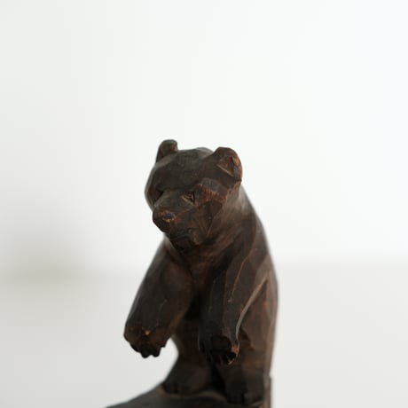 WOOD CARVING BEAR (ASHTRAY)