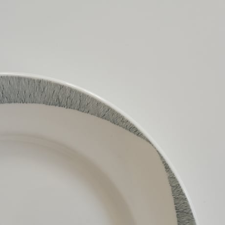GUSTAVSBERG RESTAURANT PLATE (B)