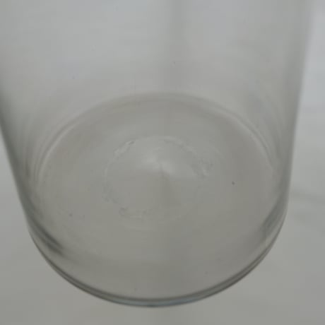 GLASS BOTTLE