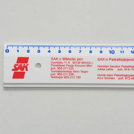 PLASTIC RULER