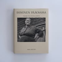 ISMO HÖLTTÖ / IHMINEN PAAOSASSA