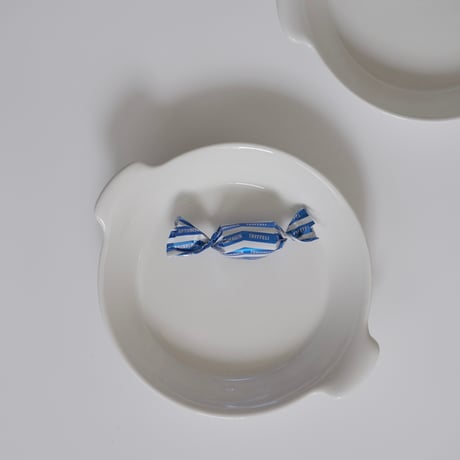 ARABIA SMALL PLATE with HANDLE (A)