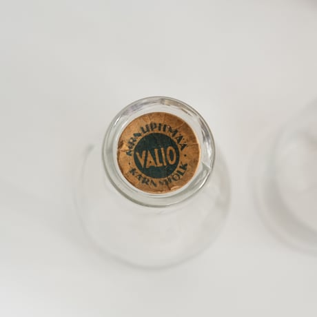 VALIO MILK BOTTLE WITH WOODEN CASE