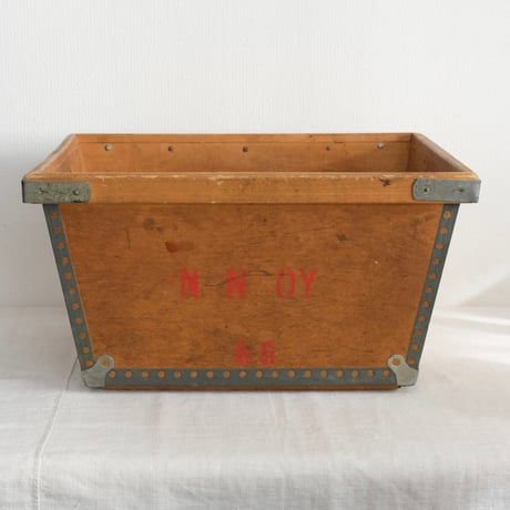 NN OY WOOD BOX