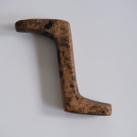 WOODEN OBJECT