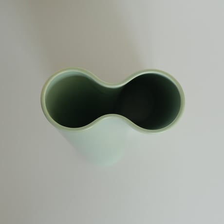 ARABIA FLOWER VASE