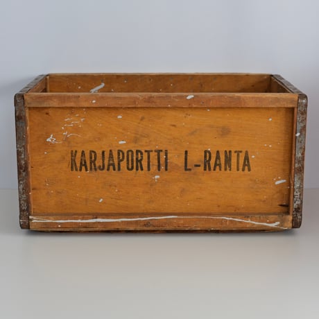 WOODEN BOX / FINLAND
