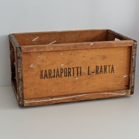 WOODEN BOX / FINLAND
