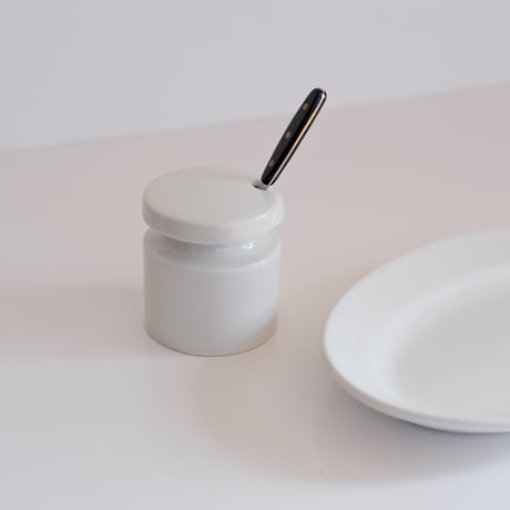 ARABIA POT with LID