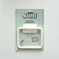 PLASTIC TOWEL HANGER