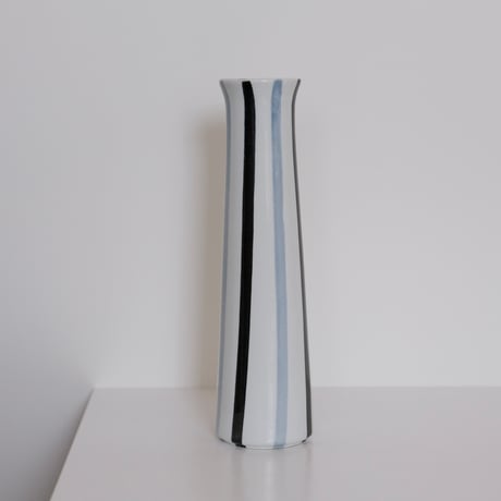 ARABIA FLOWER VASE