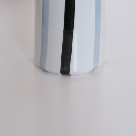 ARABIA FLOWER VASE