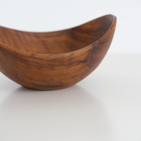 WOODEN BOWL