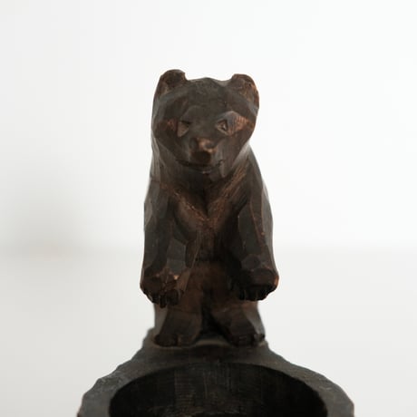 WOOD CARVING BEAR (ASHTRAY)