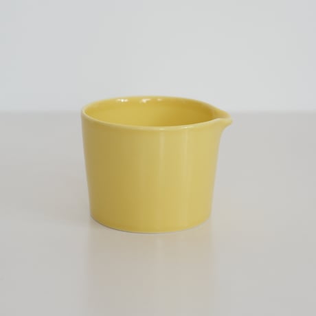 ARABIA YELLOW TEEMA CREAMER