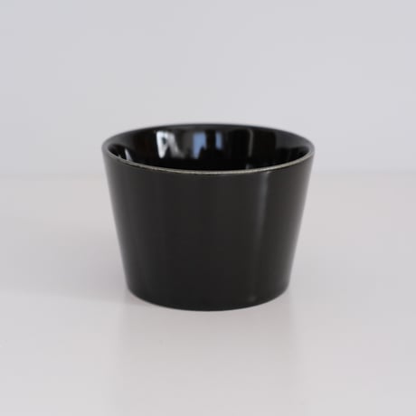 ARABIA KILTA BLACK SUGAR POT