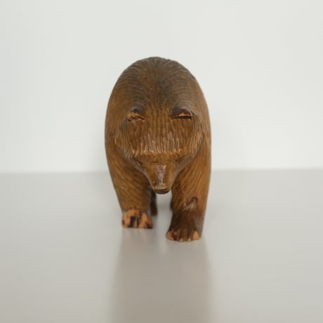 WOOD CARVING BEAR