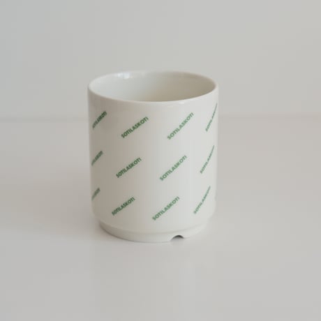 ARABIA FORTE SOTILASKOTI MUG (B)