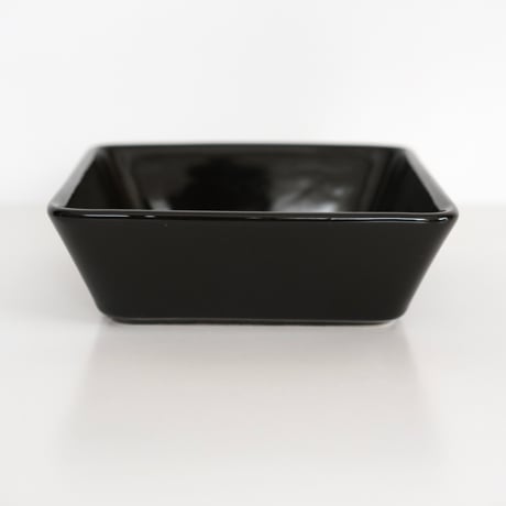 ARABIA KILTA SQUARE DISH