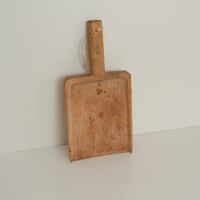 WOODEN SCOOP