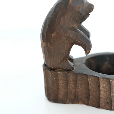 WOOD CARVING BEAR (ASHTRAY)