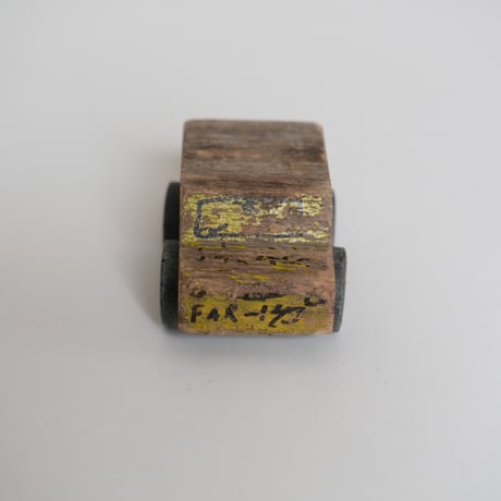 TOY CAR