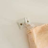 CERAMIC HOOK