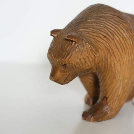 WOOD CARVING BEAR