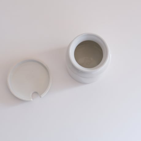 ARABIA POT with LID