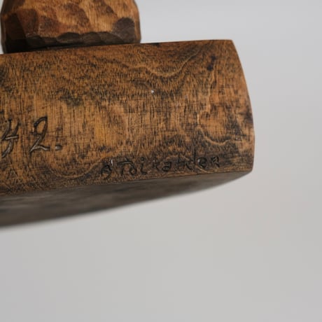 WOOD CARVING BEAR (A)
