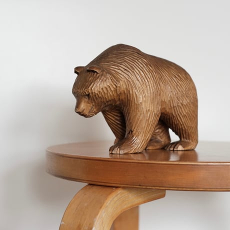 WOOD CARVING BEAR