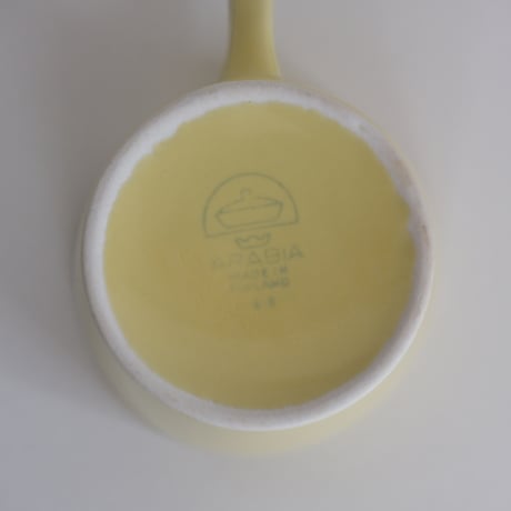 ARABIA TV SET YELLOW