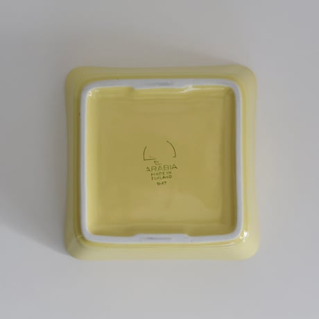 ARABIA KILTA SQUARE DISH