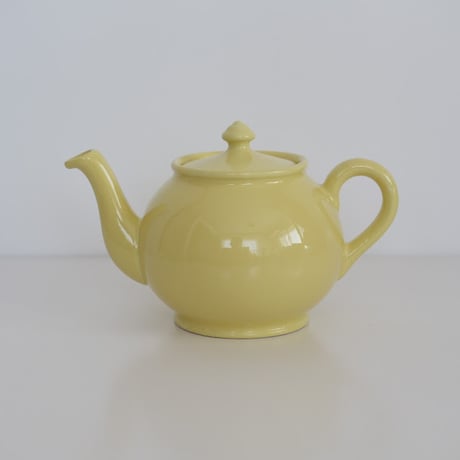 ARABIA YELLOW TEA POT