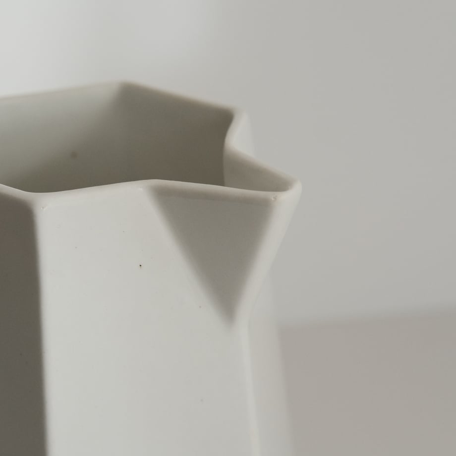 677d14721d03e90583d20604
