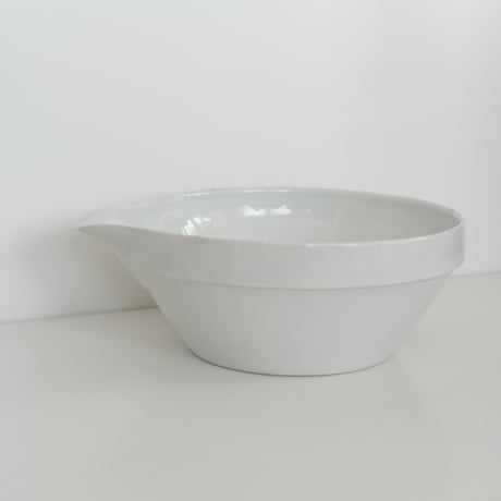 ARABIA LIPPED BOWL