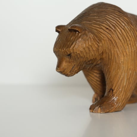 WOOD CARVING BEAR