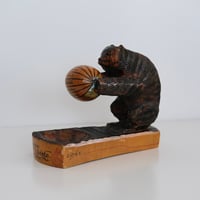 WOOD CARVING BEAR