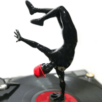 ULTIMATE BREAKS & BEATS x BLAX TOYZ "HAND SPIN B-BOY SILO"