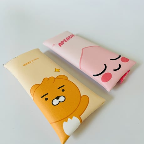 KAKAO FRIENDS ライアン・アピーチ　ペンケース