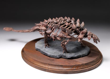 ズール・クルリヴァスタトル 　1/24スケール　組立キット