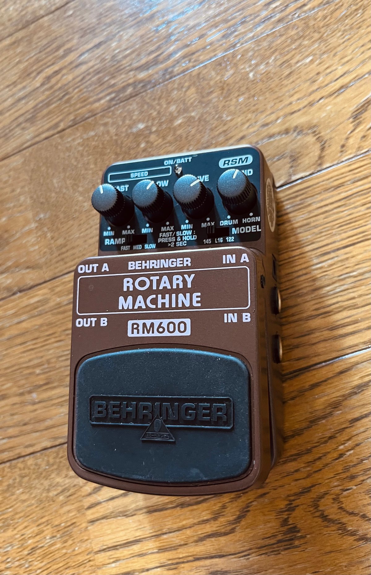 BEHRINGER RM600 ROTARY MACHINE(USED) | Guitar S