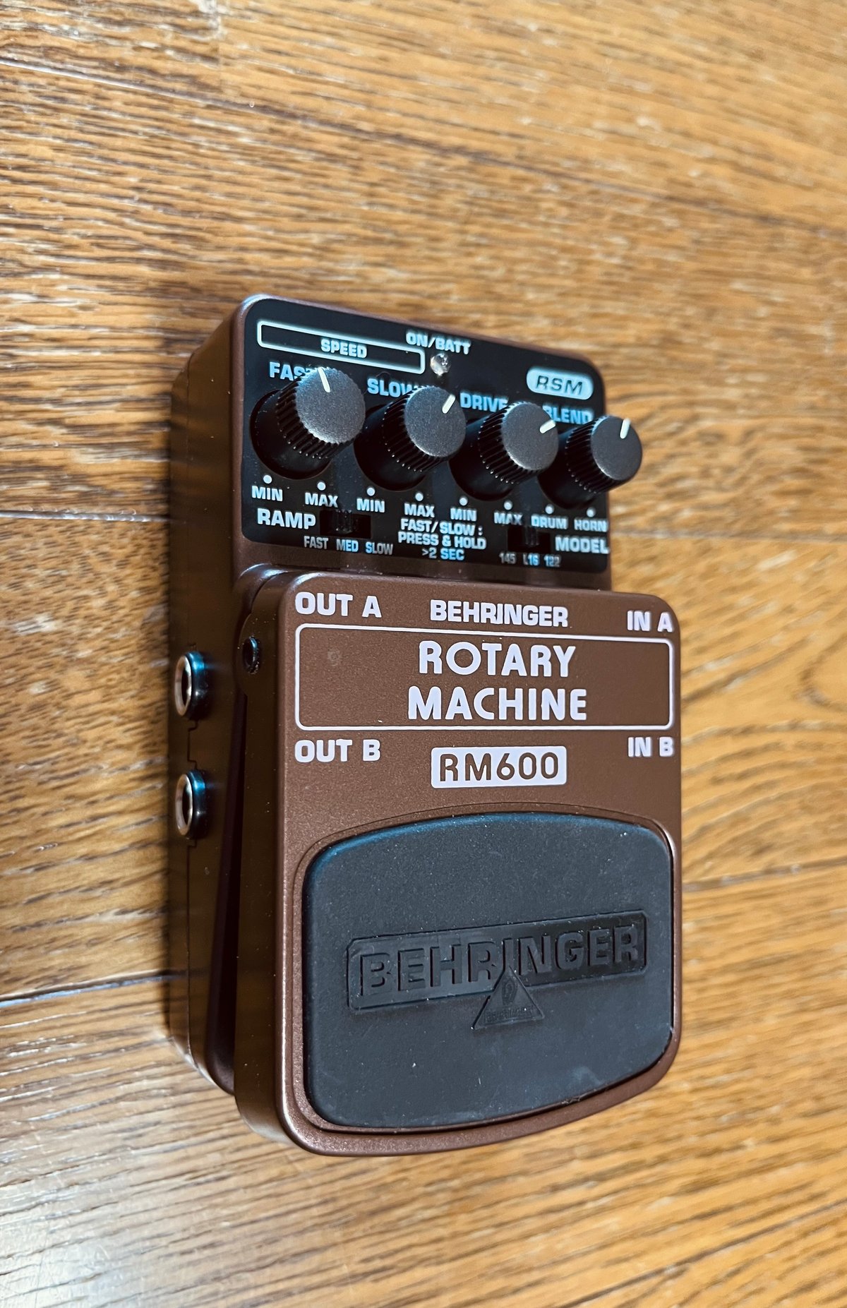BEHRINGER RM600 ROTARY MACHINE(USED) | Guitar S